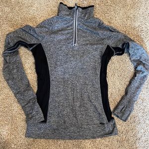 Long Sleeve Athletic top!